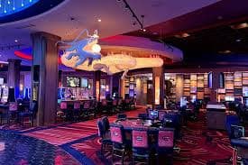 Live Speed Blackjack dealer at pilartoto wap studio with multi-camera setup